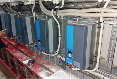 Частотный привод VACON оптимизировал работу канальных вентиляторов в системе воздушного отопления торгового центра